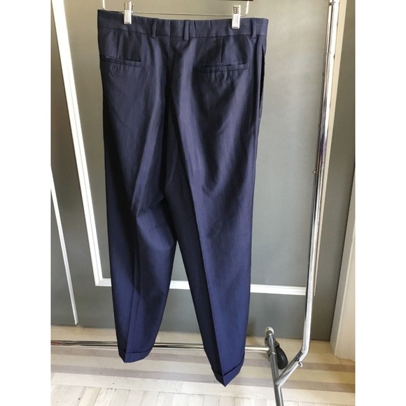 Barney's men suit navy flannel /white stripes 40R - Picture 8 of 8